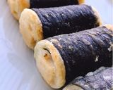 Hình bước làm 3 của món Sandwich cuộn rong biển chiên giòn