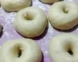 Foto langkah ke 4 dari resep Donat jadul, donat warung, tanpa susu.