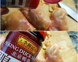 Foto del paso 1 de la receta: Pollo en tajine con ciruelas y pasas con salsa Pekin