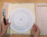 Foto del paso 1 de la receta: Pizza de hojaldre twist