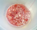 A picture of step 3 of Easy Strawberry Milk Pudding in the Microwave.
