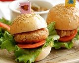 A picture of step 6 of Macrobiotic Soy Meat Burger Patties.