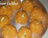 A picture of step 5 of Mothi Choor Laddu.