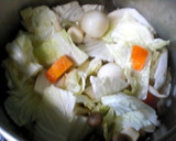 A picture of step 5 of Autumn-Winter Exclusive - Taro Yam Curry with Chinese Cabbage and Mushrooms.