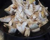 A picture of step 2 of Kadai fry kathal veg.