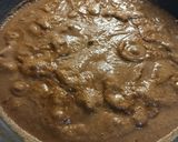Foto del paso 5 de la receta: Pollo en salsa de 7 nueces (mole casero)
