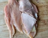 A picture of step 3 of Farmhouse Chicken Cordon Bleu.