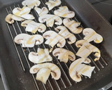 Foto del paso 4 de la receta: Lomo de cerdo en salsa de leche