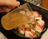 A picture of step 2 of 10 minutes! Rosemary Steamed Pork.