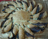 Foto del paso 4 de la receta: Rosa de hojaldre dos chocolates