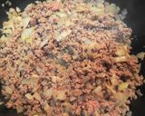 A picture of step 2 of Superb Meat Sauce.