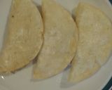 A picture of step 3 of Enchiladas Suizas!!.