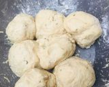 A picture of step 4 of Parsley Naan bread.