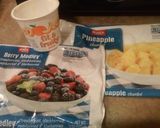 A picture of step 1 of Spinach & Fruit Smoothie.