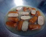 A picture of step 4 of Sausage And Chives With Garlic.