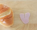 A picture of step 9 of Halloween Ghost Sandwiches.