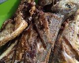 Foto langkah ke 1 dari resep Ikan gembung tumis tomat.