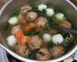 Foto langkah ke 5 dari resep Bakso Kuah Bola Tahu.