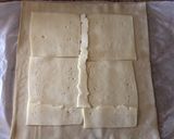 Foto del paso 2 de la receta Empanada tropical 🌴 (piña, jamón braseado y queso)🍍