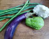 Foto langkah ke 1 dari resep Sayur lodeh simpel dan praktis.