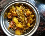 A picture of step 4 of Aloo moongre ki sabzi.