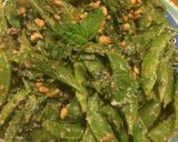 A picture of step 4 of Sugar Snap Pea With Parmigiano Salad.