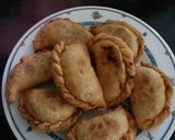 Foto langkah ke 3 dari resep Kueh pastel isi sarden (epok epok).