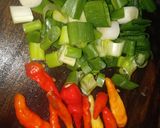 Foto langkah ke 5 dari resep Tumis Tahu mix telur puyuh asam manis pedas.