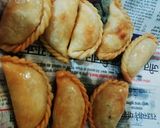 वॉलनट गुझिया(walnut Gujhiya recipe in hindi) रेसिपी चरण 8 फोटो
