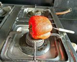 A picture of step 1 of Red bell pepper sauce.