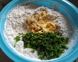 Foto langkah ke 1 dari resep Stik bawang/ladran tanpa telur renyah tidak keras sama sekali.