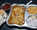 મીસળ પાવ રેસીપી સ્ટેપ8ફોટો
