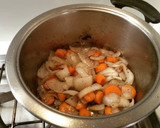 Foto del paso 3 de la receta: Osobuco de ternera en salsa