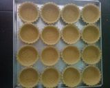 Foto langkah ke 3 dari resep Mini Fruit Pie.