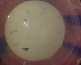 A picture of step 2 of Simple pancake.