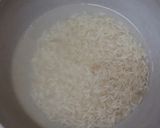 A picture of step 1 of Jaggery and carrot rice.
