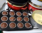 Kakaós muffin vaníliás pudinggal recept fázis 2 fotója