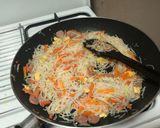 Foto langkah ke 4 dari resep Bihun Banjar Simpel.