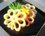 A picture of step 10 of Osechi Flower Vinegar-Pickled Lotus Root.