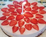 Epres joghurt torta - sütés nélkül recept fázis 10 fotója