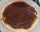 A picture of step 3 of Elisa's Nutella & Caramel Pastry Swirl.