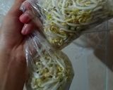 Foto langkah ke 2 dari resep Tumis Tahu & Tauge.