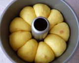 A picture of step 5 of Orange Brioche.