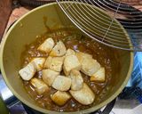 Foto langkah ke 3 dari resep Semur Tahu Telur Puyuh.