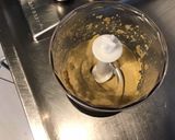 Une image de l'étape 2 de Sauce à la truffe noire,moutarde et ciboulette.