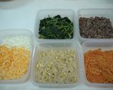 A picture of step 2 of Bibimbap.