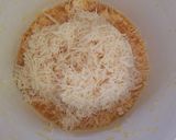 Foto langkah ke 2 dari resep Kue gabus keju.