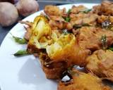 Rice Flour Potato Onion Pakoras recipe step 3 photo