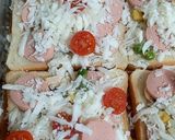 عکس مرحله 2 از دستور پیتزا نون تست با پنیر پیتزا خانگی 🍕
