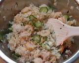 A picture of step 3 of Chikuwa and Cucumber Chirashi Sushi with Sunomono Vinegar Dressing.